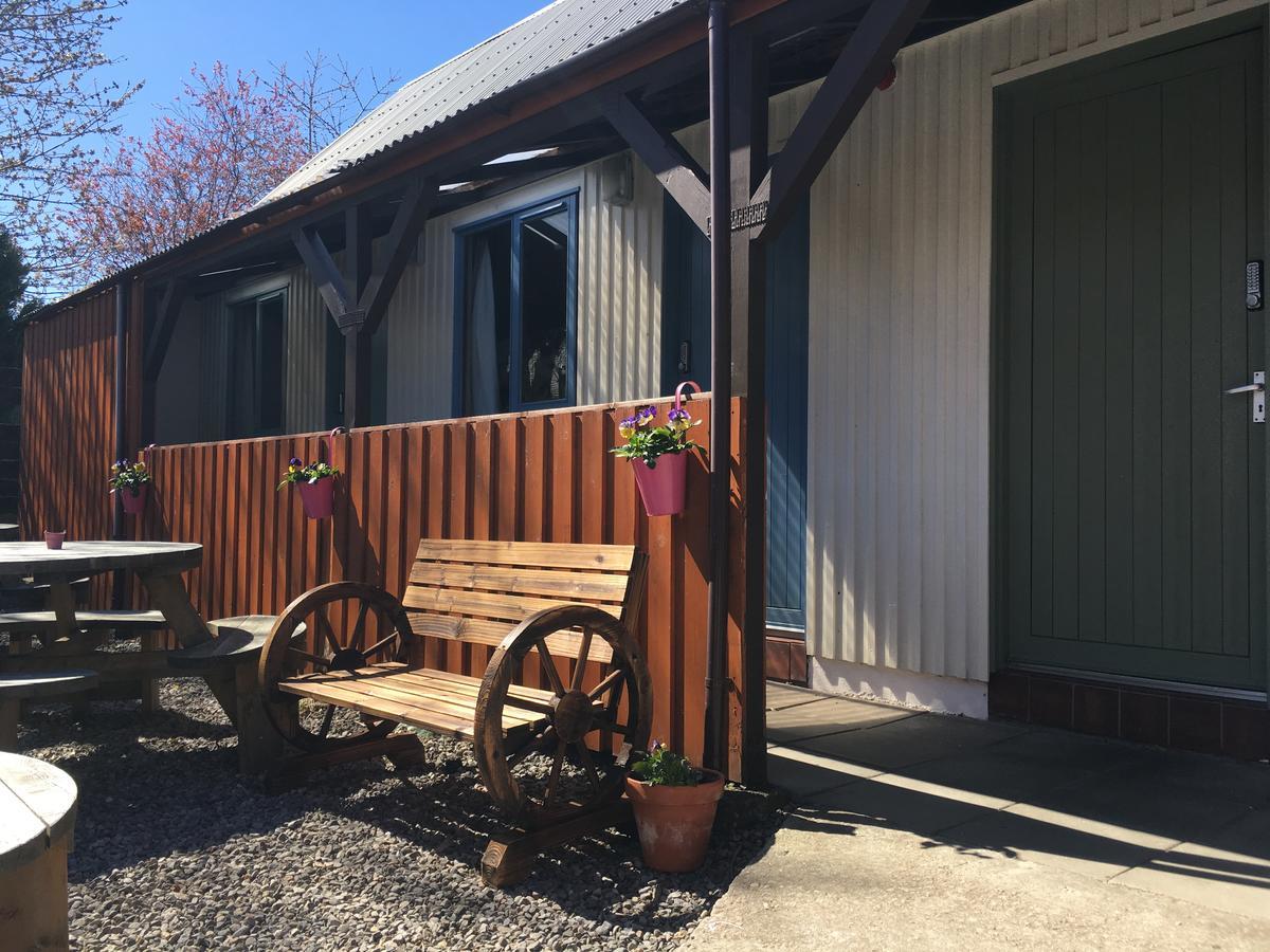 Loch Ness Backpackers Lodge Drumnadrochit Exteriör bild